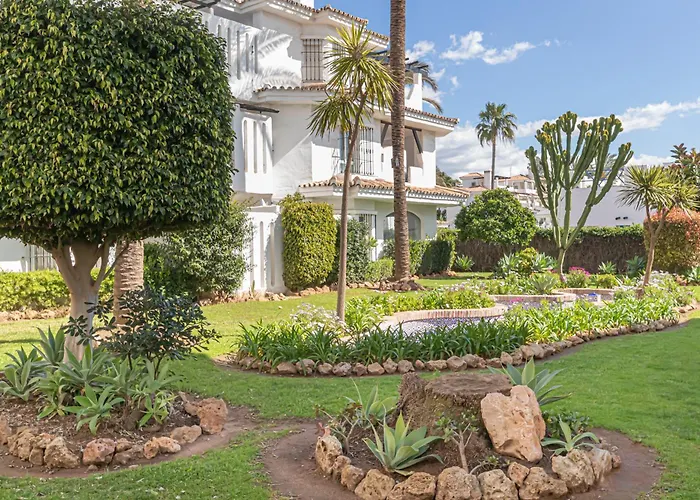 Naranjos De Luxury - Happy *